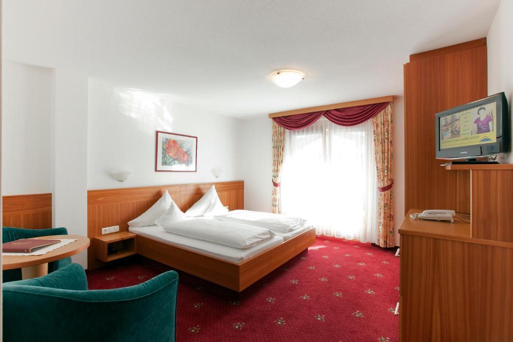 Hotel Tirolerhof Серфаус Номер фото