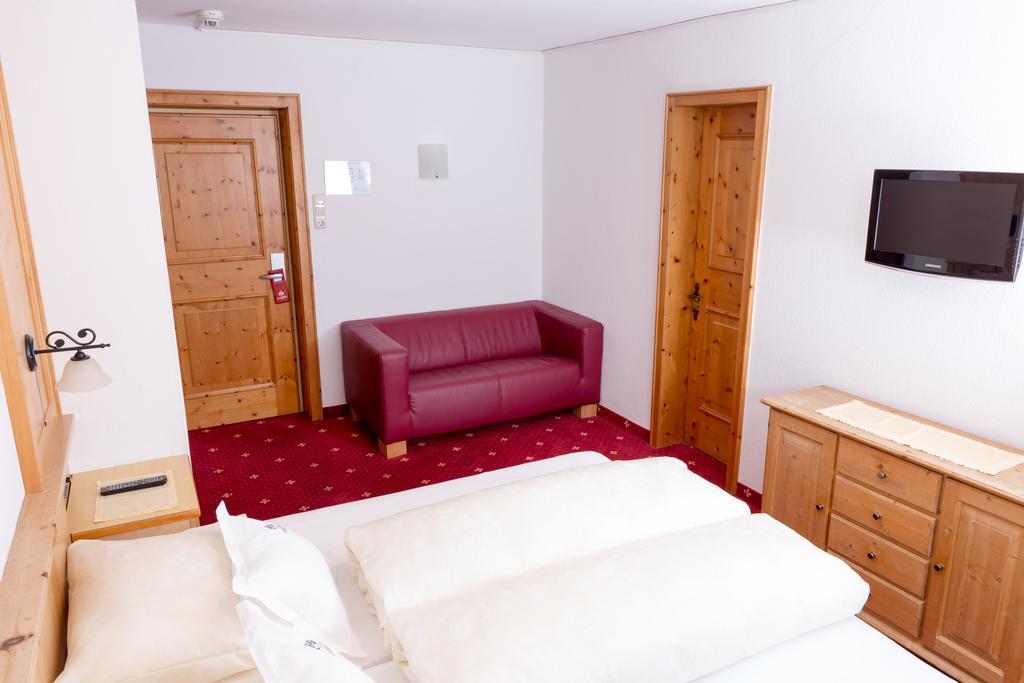 Hotel Tirolerhof Серфаус Экстерьер фото