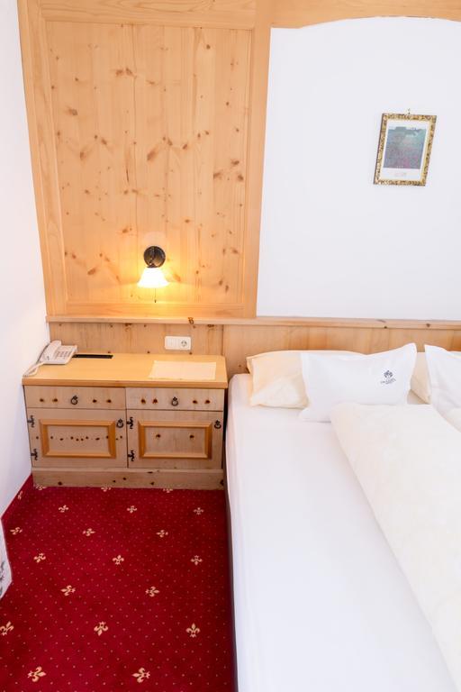 Hotel Tirolerhof Серфаус Экстерьер фото