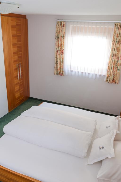 Hotel Tirolerhof Серфаус Экстерьер фото