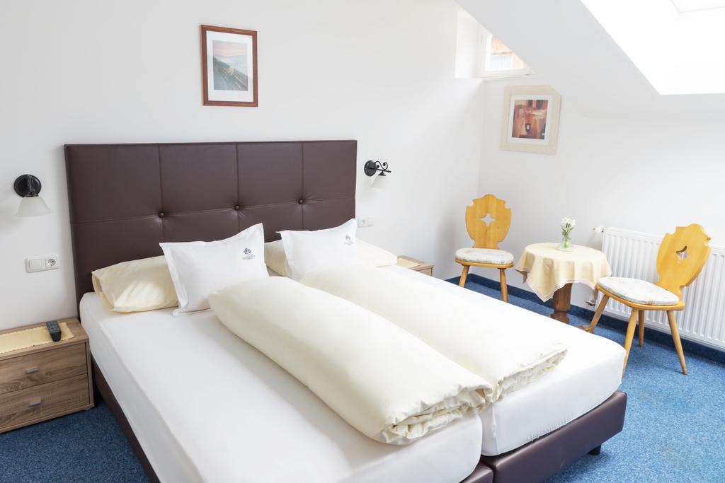Hotel Tirolerhof Серфаус Экстерьер фото