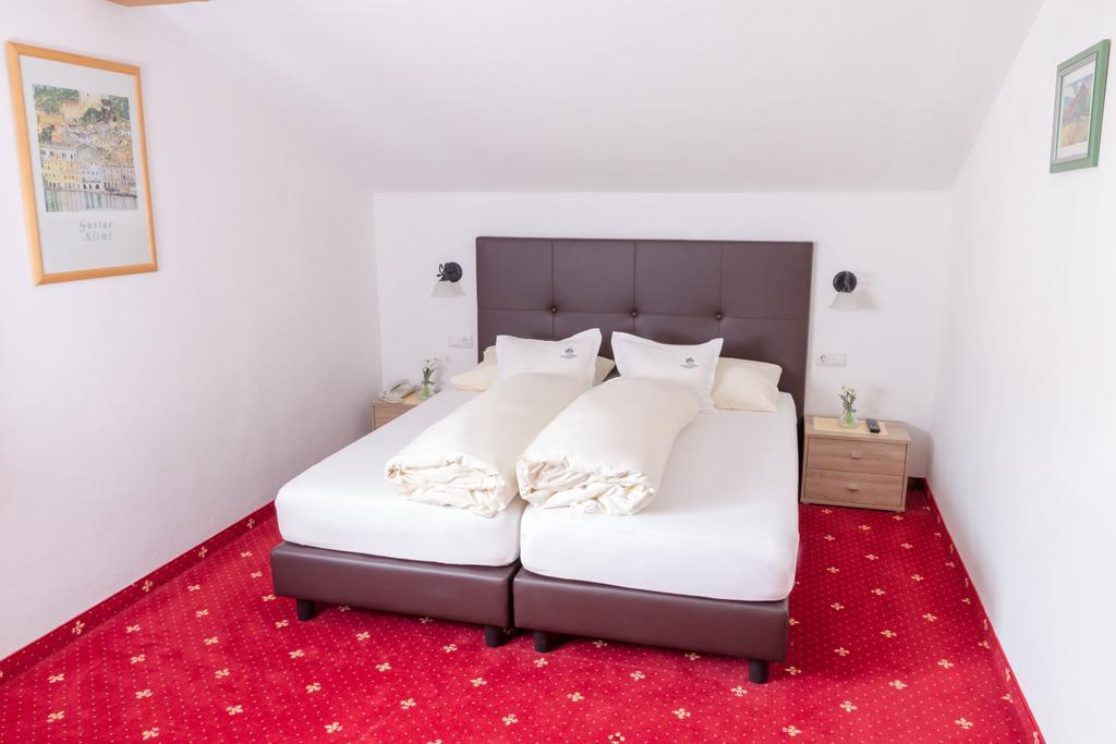 Hotel Tirolerhof Серфаус Экстерьер фото