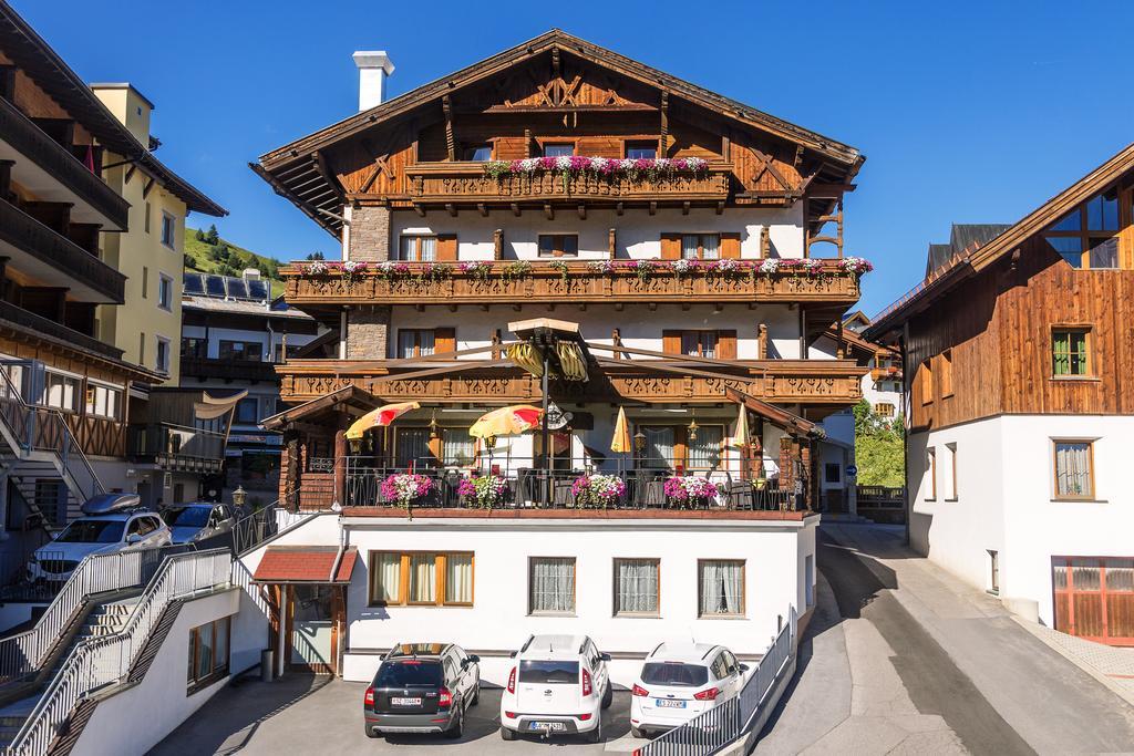 Hotel Tirolerhof Серфаус Экстерьер фото